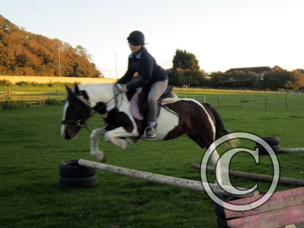 jade-and-fee-jumping-2-