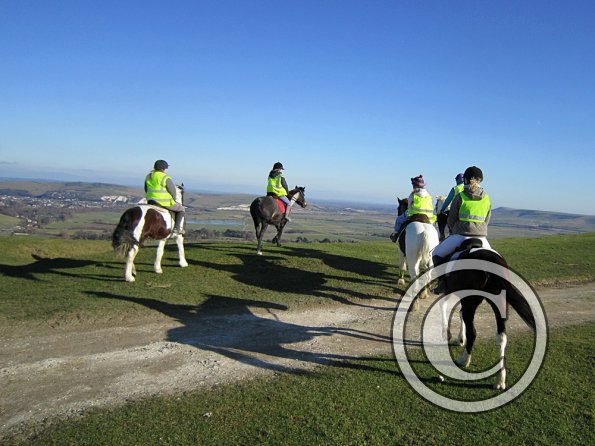 Posing on Kingston cliffs (2)