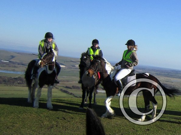 Posing on Kingston cliffs (6)