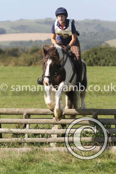 Lance Glynde jumping (4)