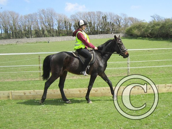 Yas riding Fluke (4)