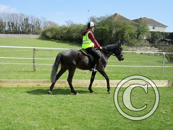 Yas riding Fluke (5)