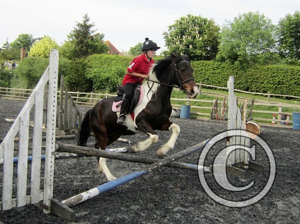Mia jumping (4)