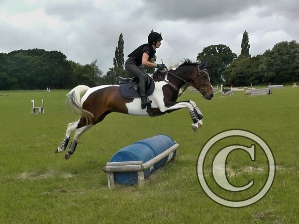 Anna & Ghost Comphurst (5)