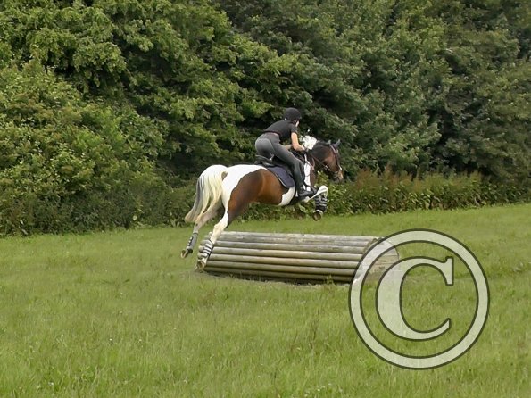 Anna & Ghost Comphurst (9)