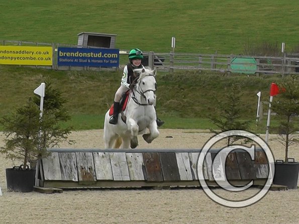 Frankie and Pip jump (8)