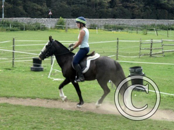 Anna schooling Jessie (10)