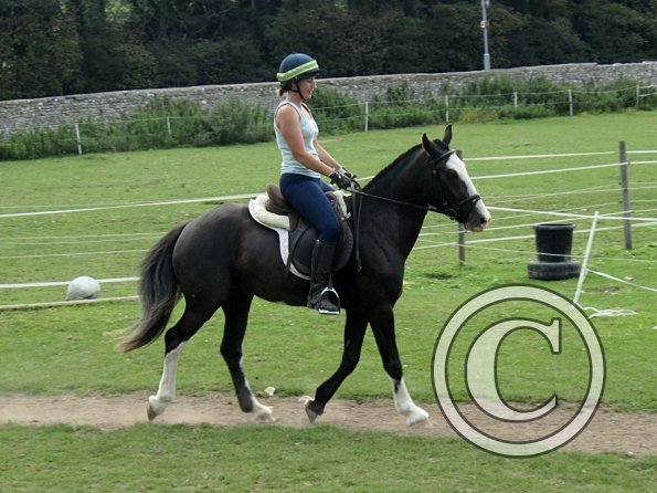 Anna schooling Jessie (14)