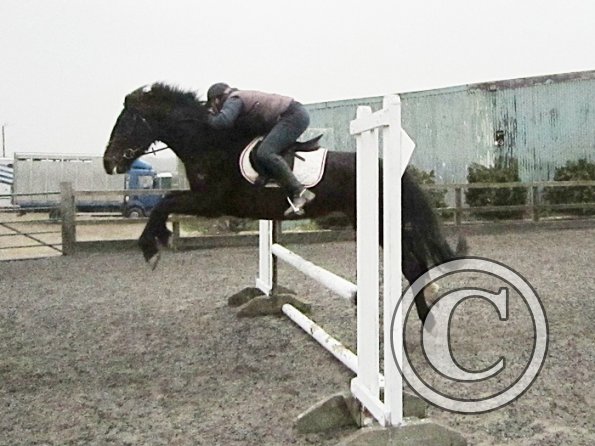 Nikki and Rhi warmup (6)