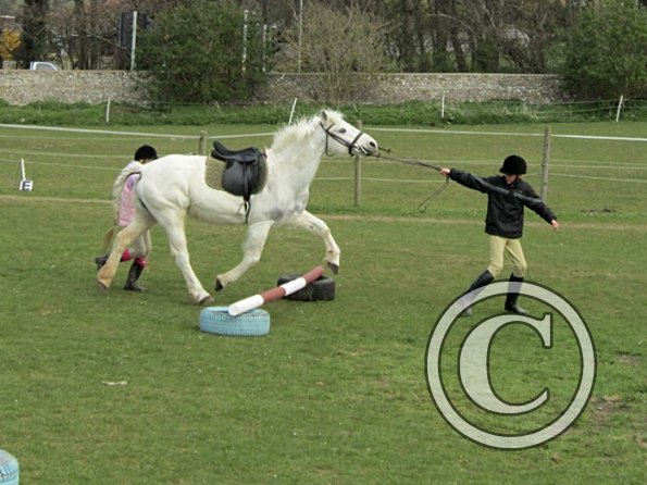 In hand obstacle race (26)