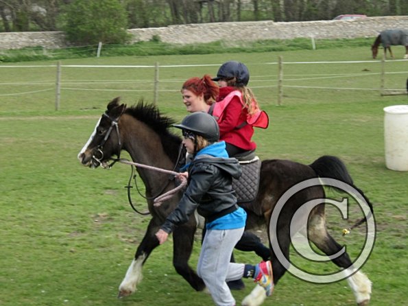 In hand obstacle race (30)