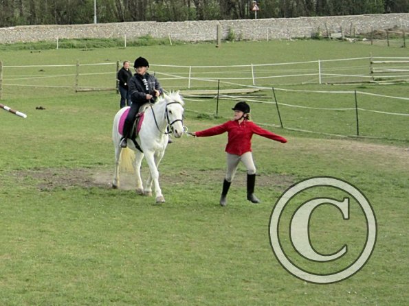 Trot away walk back race (11)