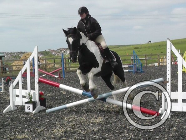 Leanne and JD jumping (1)