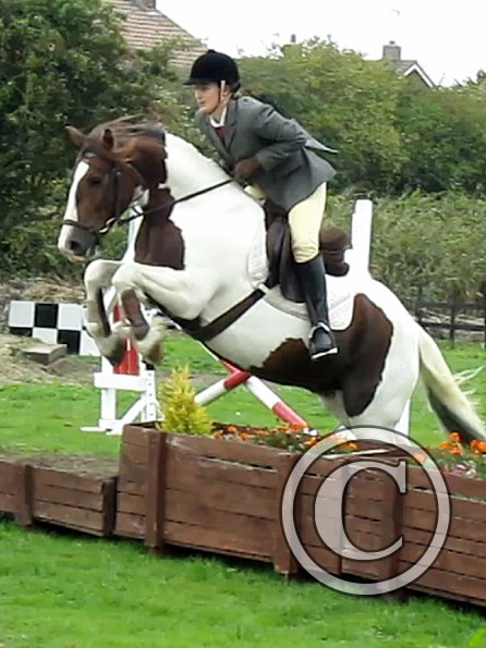 Anna and Lance jumping (8)