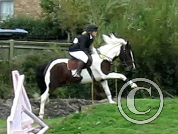 Fee and Jade jumping (6)