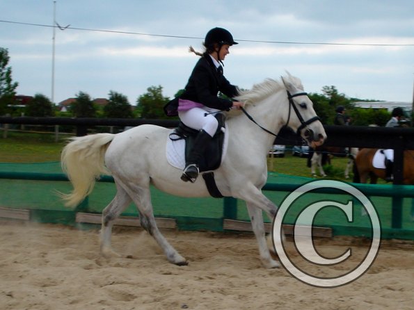 Angel warming up (3)